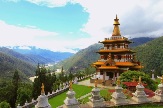 Khamsum monastery in bhutan