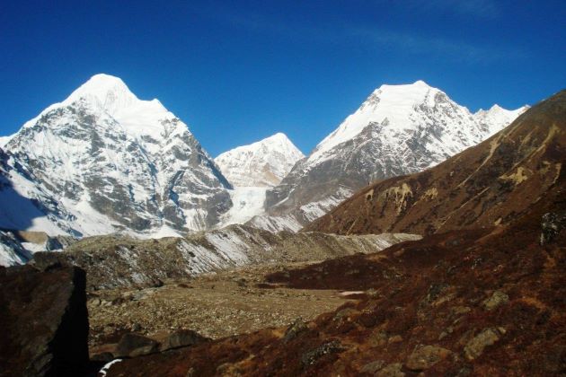 Makalu peaks of himalayas
