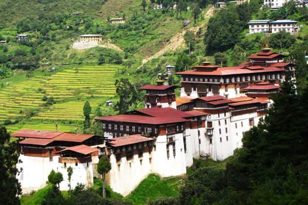 Trongsa Dzong in bhutan