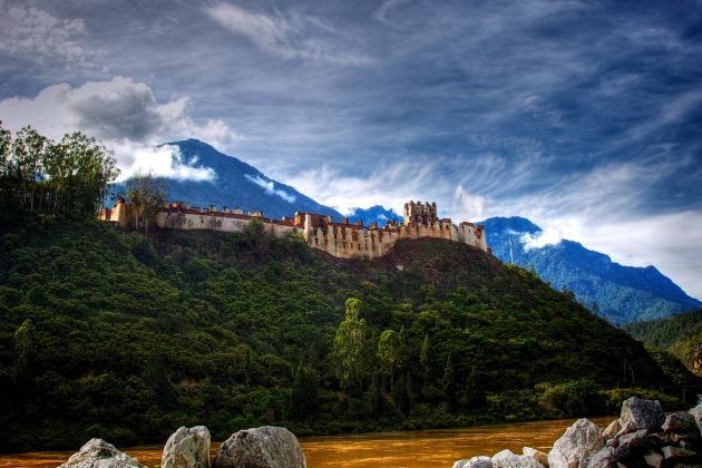 Wangdu Phodrang Dzong in bhutan
