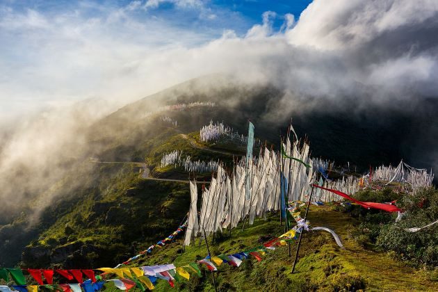 chele pass in bhutan