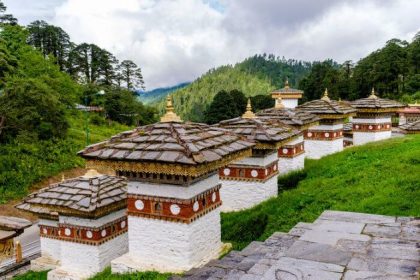 dochula pass bhutan