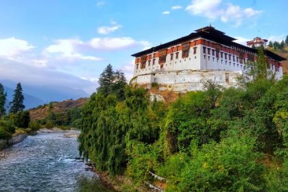 explore Rinpung Dzong in Bhutan culture tour