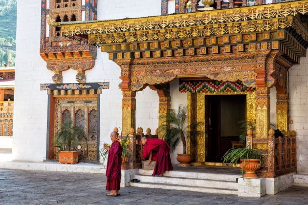 inside paro dzong