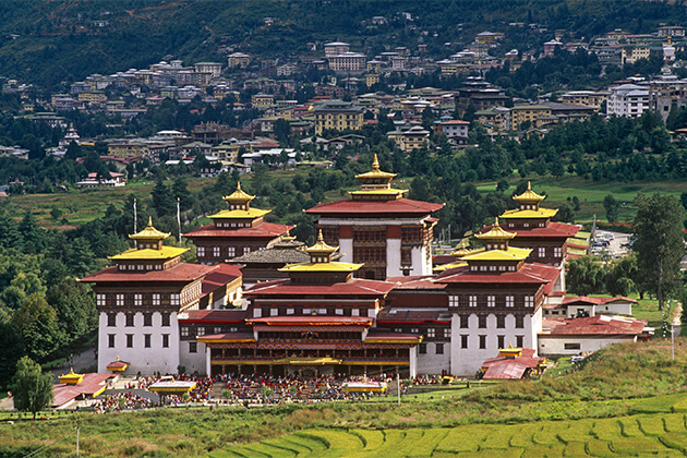 panoramic view of Tashichho Dzong Bhutan