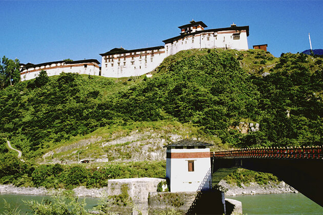 the Valley of Wangdi best place to visit in Bhutan tour packages