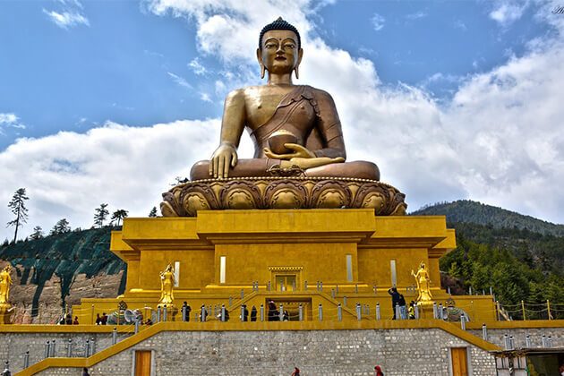 visit Buddha Dordenma Statue best spot in Bhutan trip